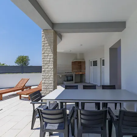 Kliska By Interhome Villa *