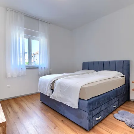 וילה Kliska By Interhome וודניאן